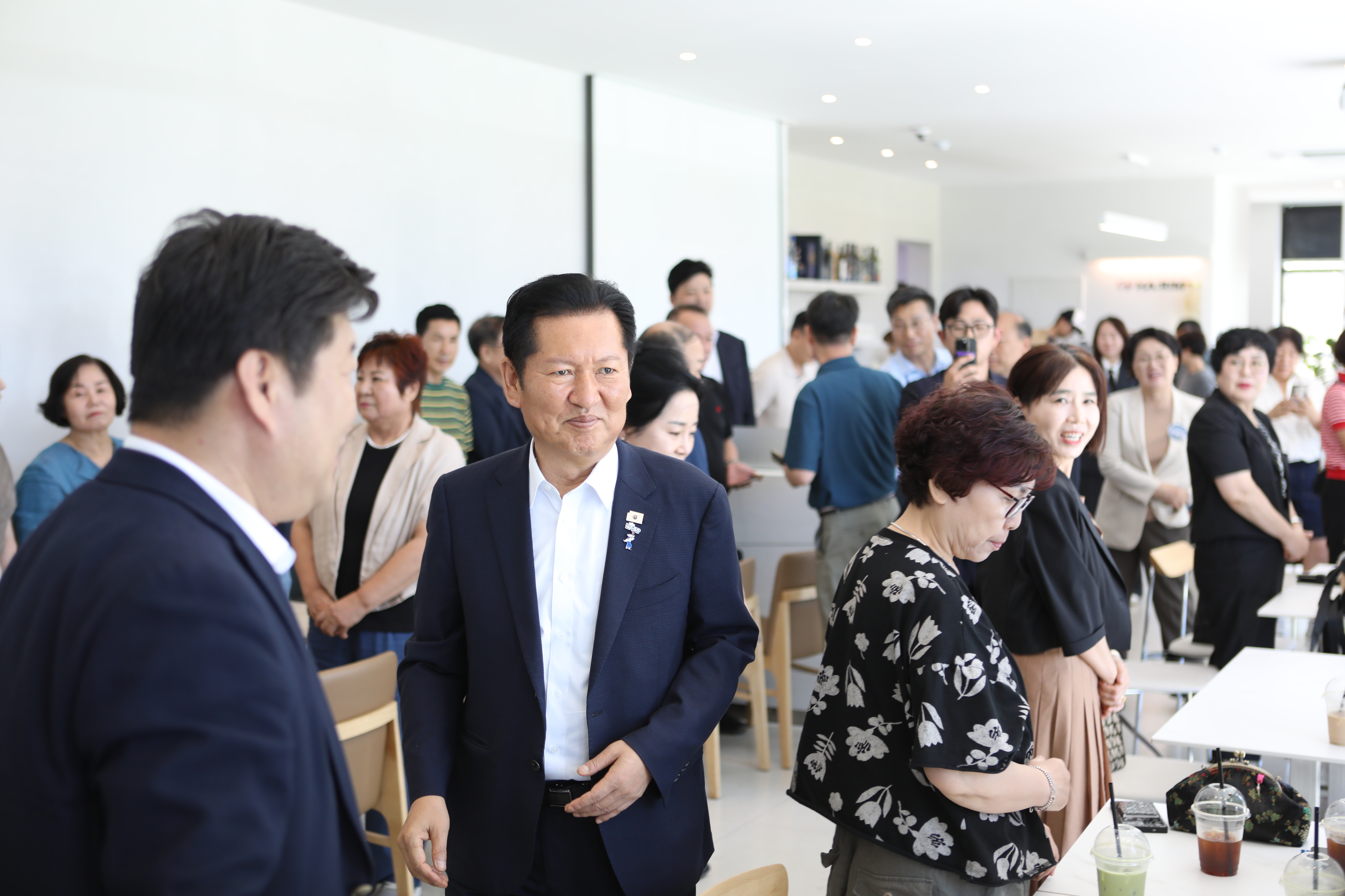 첨부 이미지 3